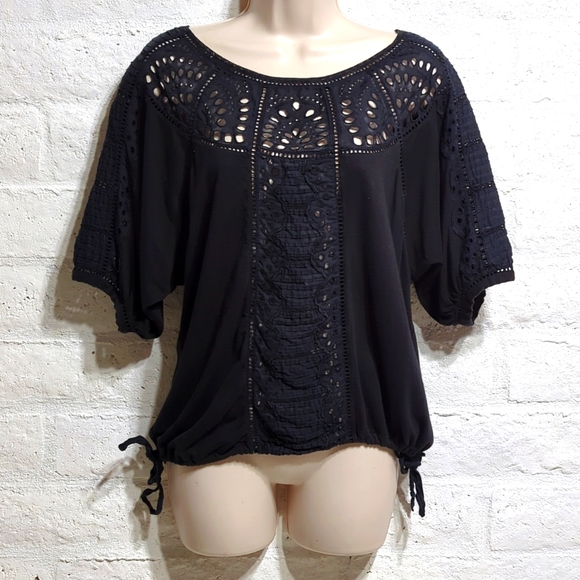 Anthropologie Tops - ⛔SOLD!⛔Anthropologie Vanessa Virginia Top